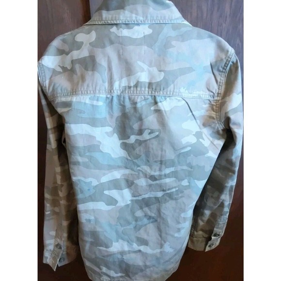 Carly Jean Los Angeles Women's Medium Camo button shirt jacket military shacket - Picture 6 of 8
